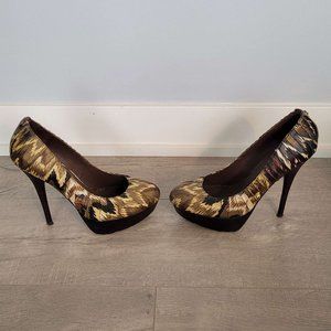 Aldo - Plaform Closed Toe Heel